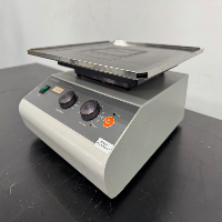 Corning LSE Low Speed Orbital Shaker image 1